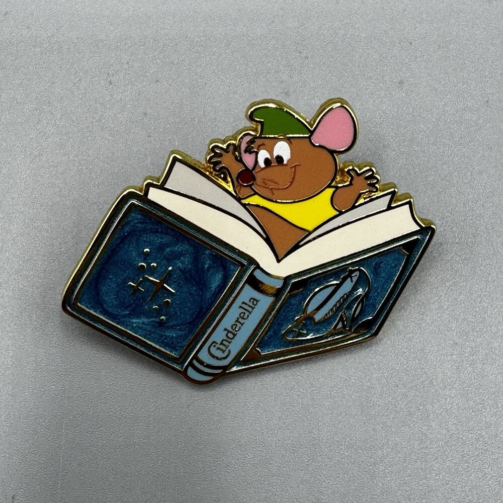Disney Princess Sidekicks Books Blind Pin CHASE* CINDERELLA GUS New Open Box